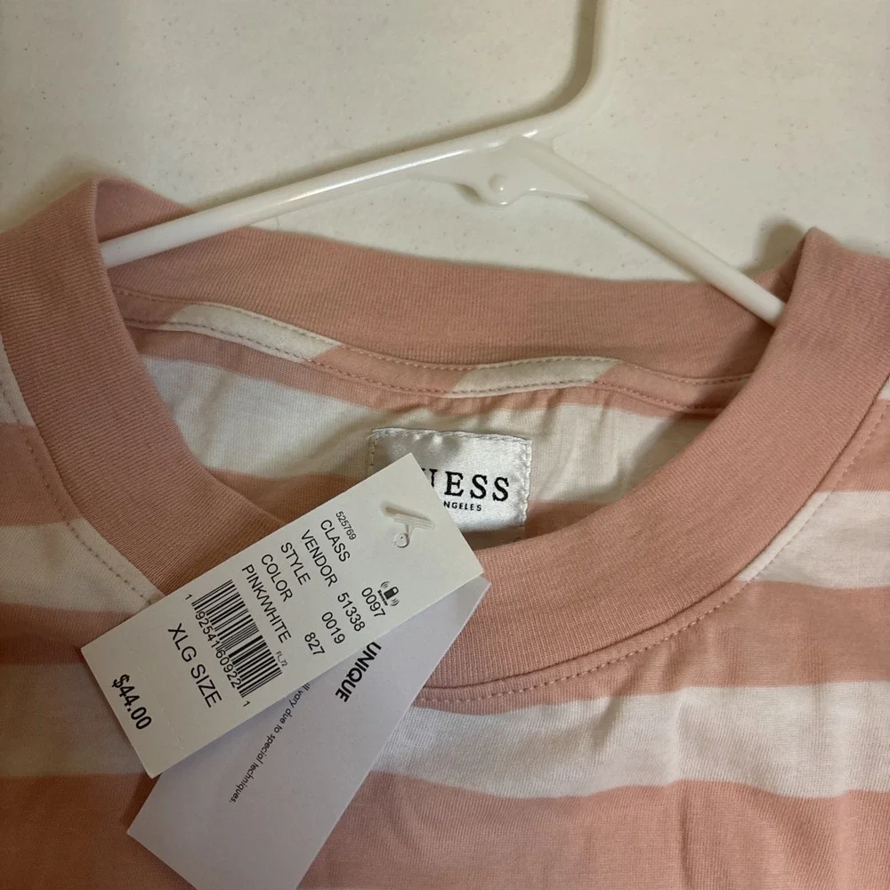 VTG NEW** Guess Los Angeles Mens Pink White Stripe Short‎ Sleeve TShirt Size xL - Picture 4 of 5
